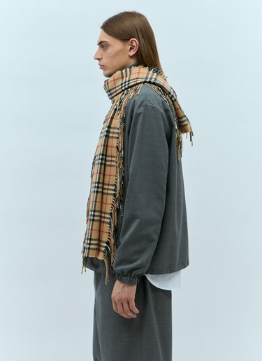 Check Cashmere Fringed Scarf Burberry Check Cashmere Fringed Scarf Beige bur0355005