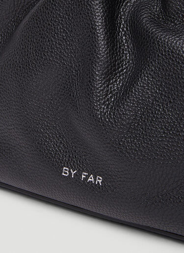 マルモ レザー製ショルダーバッグ。 BY FAR マルモ レザー製ショルダーバッグ。 ブラック byf0252020