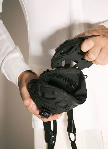 Object I31 Crossbody Bag Innerraum Object I31 Crossbody Bag Black inn0158002