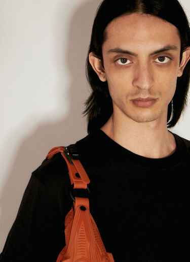 Small Object M02 Half Moon Shoulder Bag Innerraum Small Object M02 Half Moon Shoulder Bag Red inn0356002