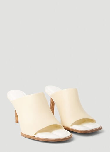 Les Ronde Carré Heeled Mules Jacquemus Les Ronde Carré Heeled Mules Cream jac0251060