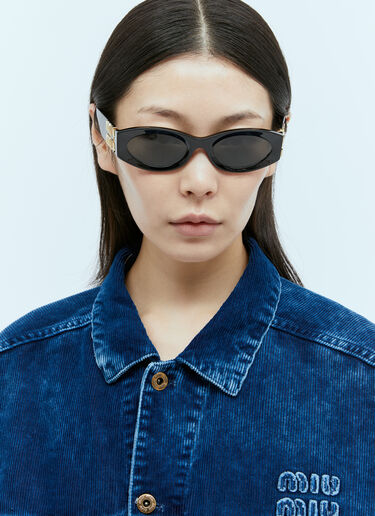 Miu Miu 오벌 선글라스 블랙 lmu0255004