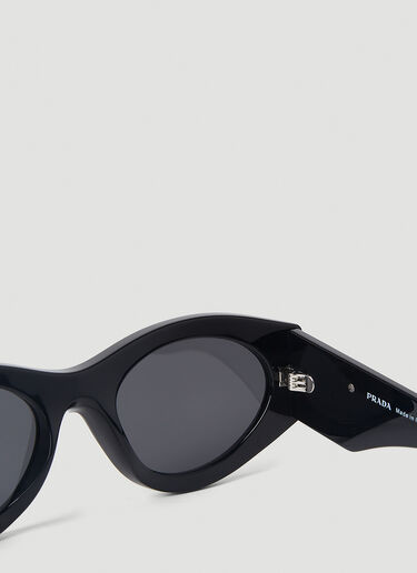 Geometric Round Frame Sunglasses Prada Geometric Round Frame Sunglasses Black lpr0251012