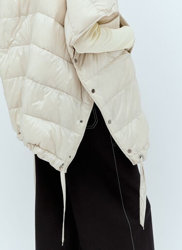 패딩 마감 후드 케이프 Max Mara 패딩 마감 후드 케이프 화이트 max0255057