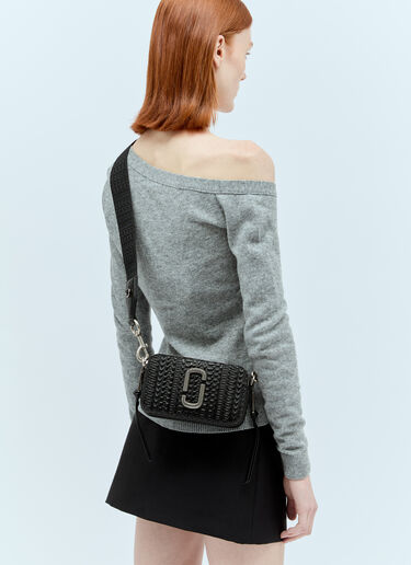 더 모노그램 디보싱 스냅샷 숄더백 Marc Jacobs 더 모노그램 디보싱 스냅샷 숄더백 블랙 mcj0255010