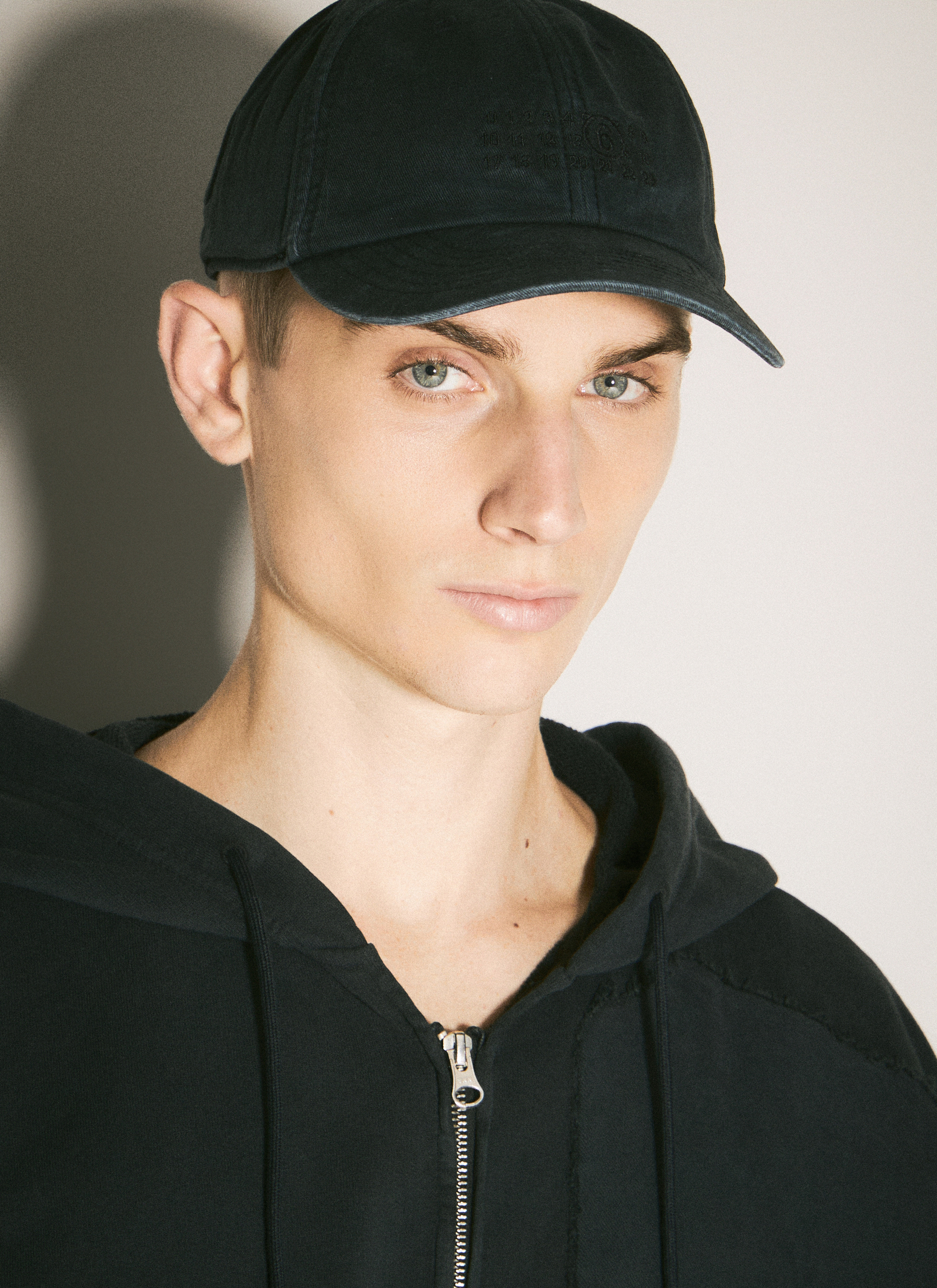 MM6 Maison Margiela Men's' Logo Embroidery Baseball Cap in