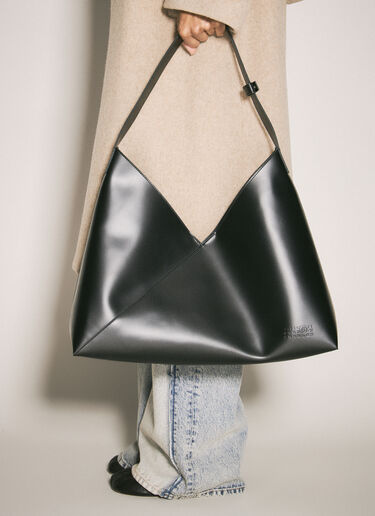 MM6 Maison Margiela Fortune Cookie Shoulder Bag Black mmm0258009