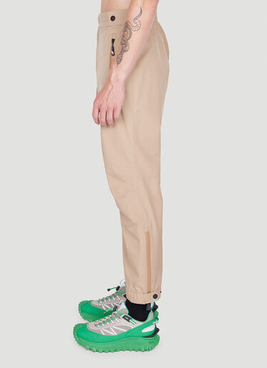 쉘 트레킹 팬츠 Moncler Grenoble 쉘 트레킹 팬츠 베이지 mog0151003