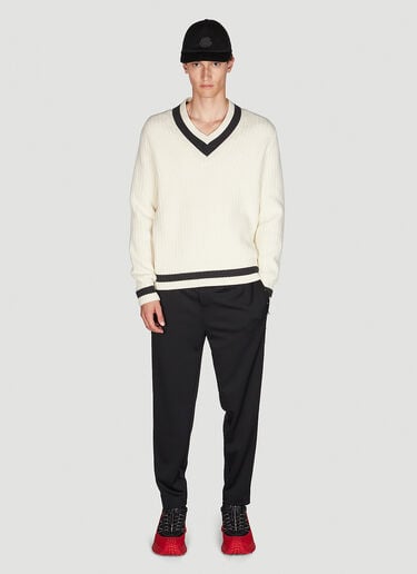 Moncler 스터드 트랙 팬츠 블랙 mon0149028