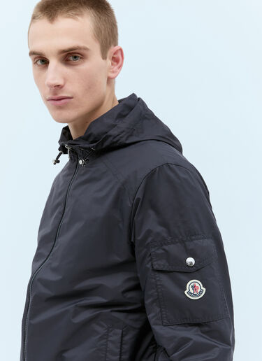 Moncler Etiache 连帽夹克  黑色 mon0156005