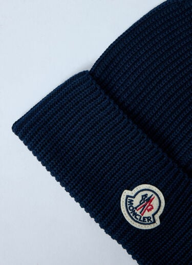 Moncler Logo Patch Beanie Hat Navy mon0159053