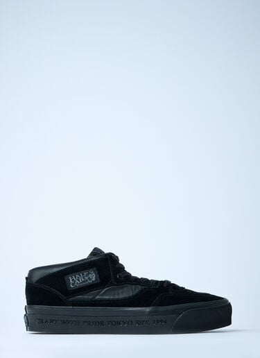 Half Cab Reissue 33 Vibram Sneakers OTW by VANS x NEIGHBORHOOD Half Cab Reissue 33 Vibram Sneakers Black otn0161001