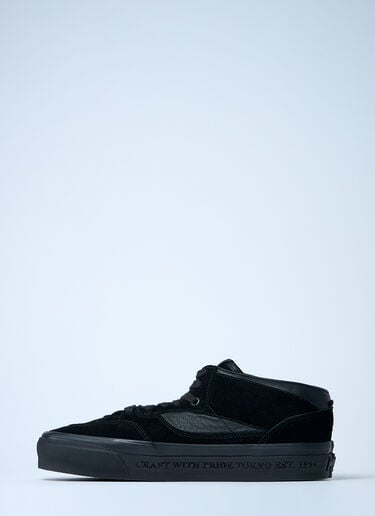 Half Cab Reissue 33 Vibram Sneakers OTW by VANS x NEIGHBORHOOD Half Cab Reissue 33 Vibram Sneakers Black otn0161001
