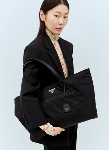 Re-Edition 1978 Re-Nylon 토트 백 Prada Re-Edition 1978 Re-Nylon 토트 백 블랙 pra0258048