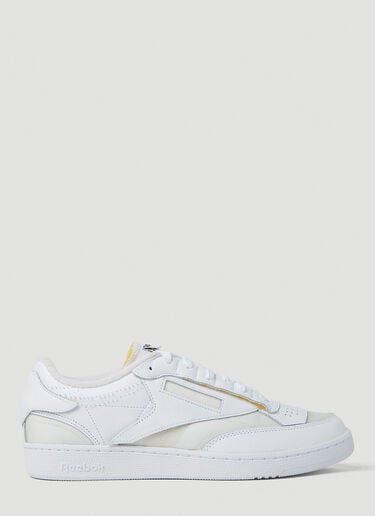 Club C Memory of Shoes Sneakers Maison Margiela x Reebok Club C Memory of Shoes Sneakers White rmm0349001