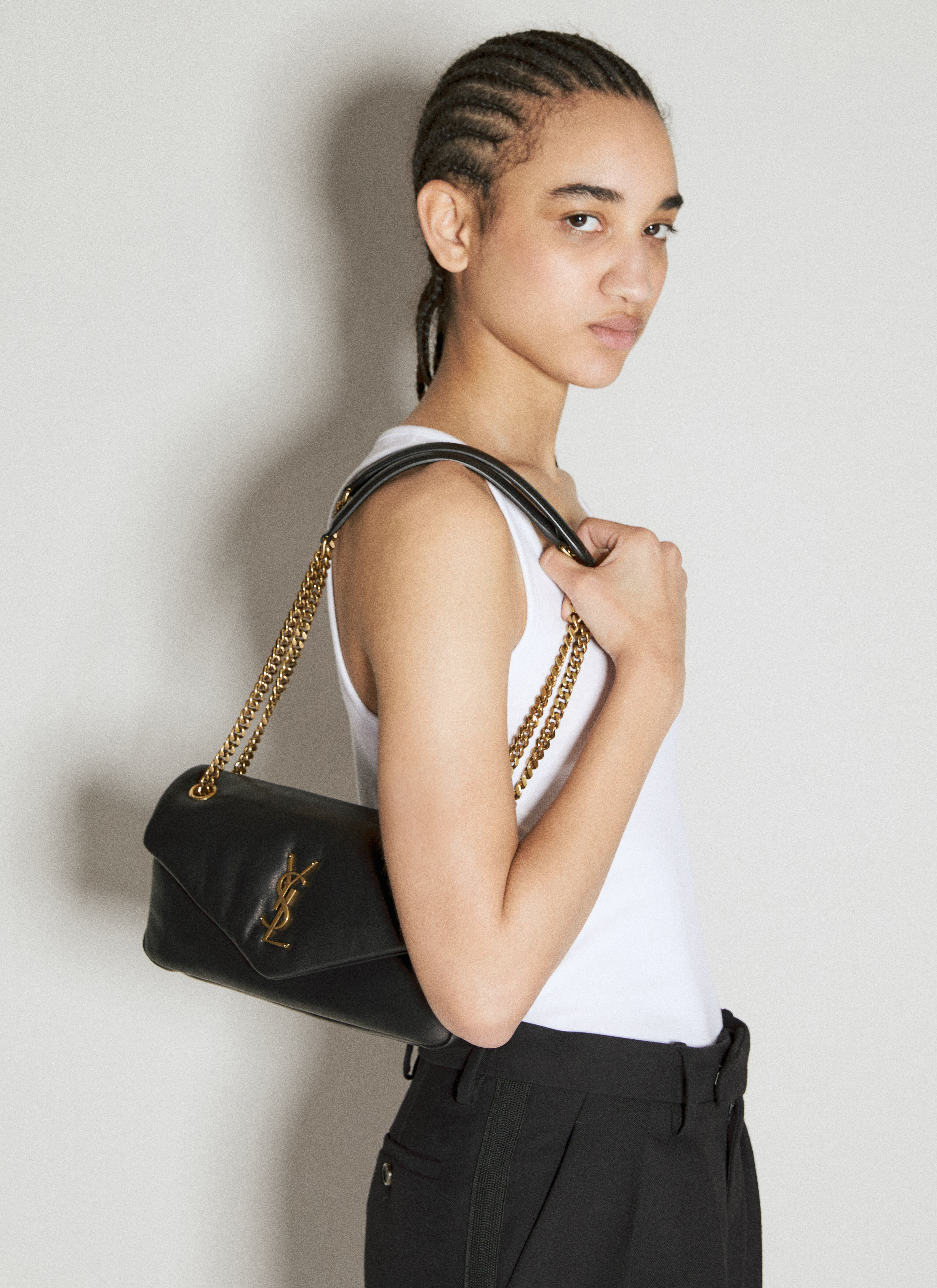 ショルダーバッグ・ポシェット Saint Laurent 'Calypso' medium shoulder bag SAINT LAURENT Calypso medium padded textured-leather