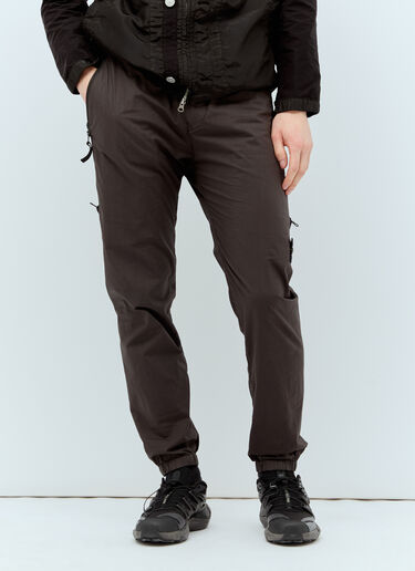 ロゴパッチ テーパードトラックパンツ Stone Island ロゴパッチ テーパードトラックパンツ ブラック sto0156092