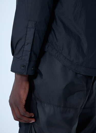 Stone Island 가먼트 다이드 로고 패치 재킷  블랙 sto0162018
