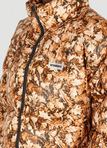 리브스 퍼퍼 재킷 VETEMENTS 리브스 퍼퍼 재킷 브라운 vet0150001