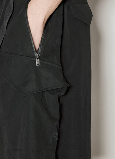 Zip Pockets Bemuda Shorts Y-3 Zip Pockets Bemuda Shorts Black yyy0156009