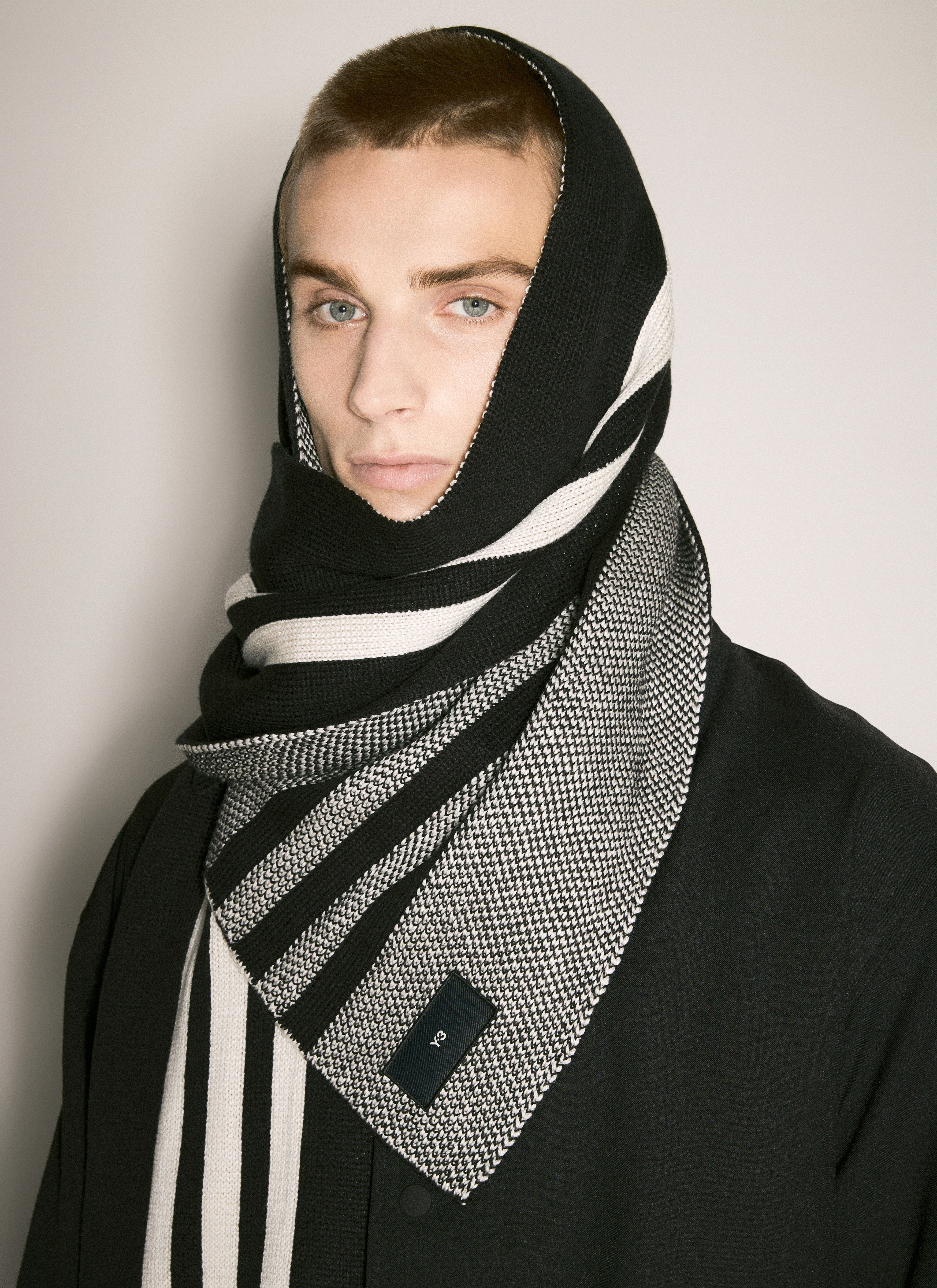 Y-3 Men's' STRP Scarf in Black | LN-CC®