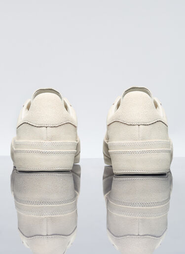Y-3 Suede Gazelle Sneakers Y-3 Y-3 Suede Gazelle Sneakers Beige yyy0356017