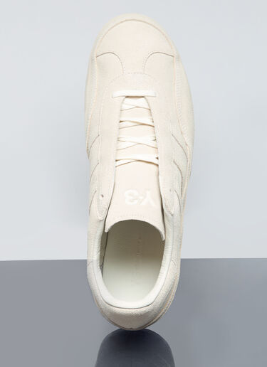 Y-3 Suede Gazelle Sneakers Y-3 Y-3 Suede Gazelle Sneakers Beige yyy0356017