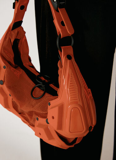 Small Object M02 Half Moon Shoulder Bag Innerraum Small Object M02 Half Moon Shoulder Bag Red inn0356002