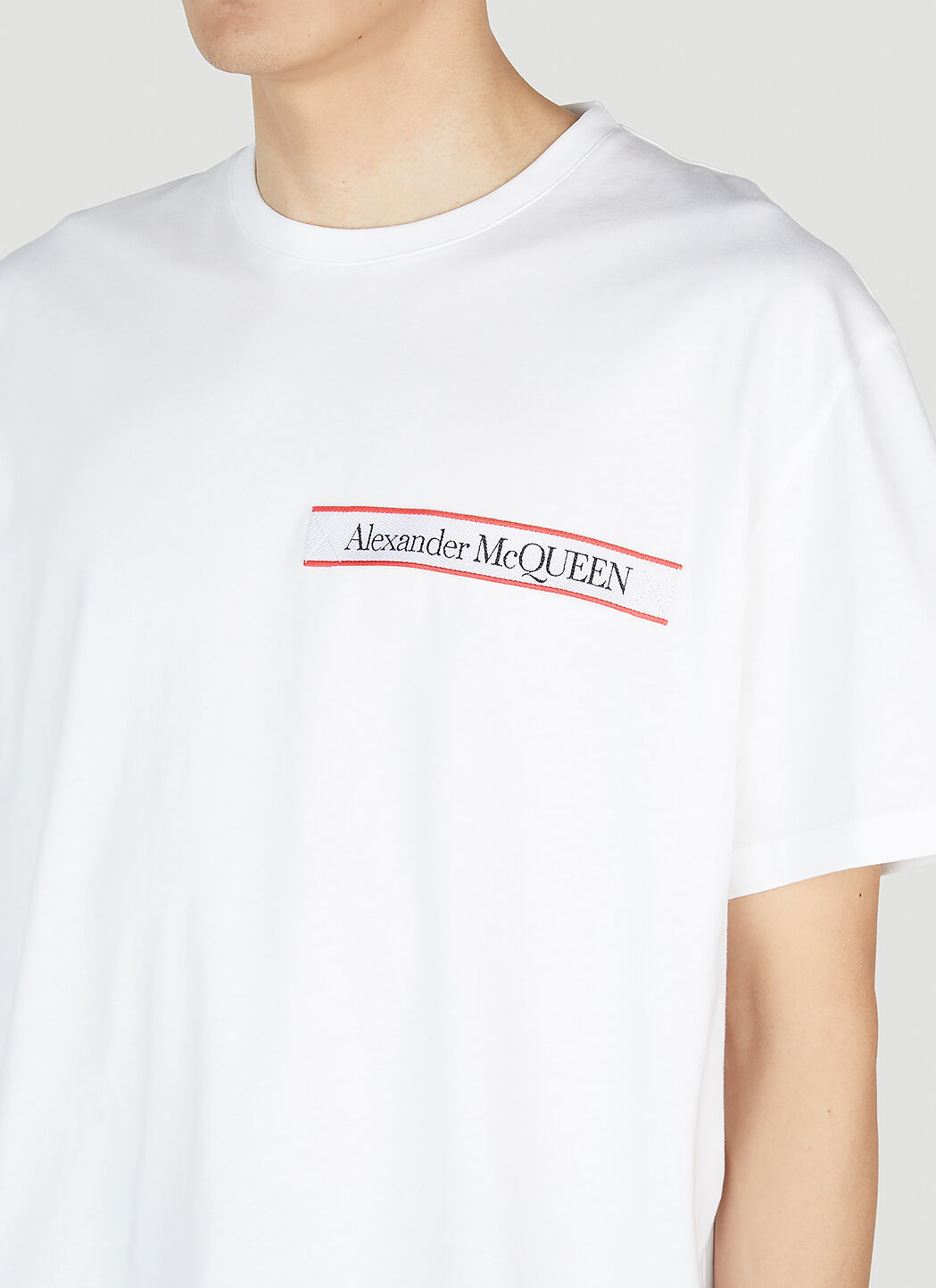 Tシャツ・カットソー ALEXANDER MCQUEEN Men T Shirts 776351QTAAQ0909 White Men's McQueen-T-Shirt in White | Alexander McQueen US