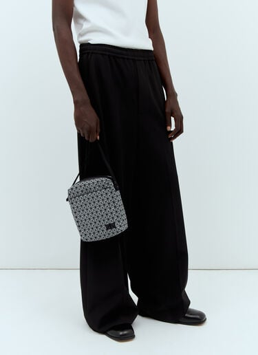Voyager One-Tone Shoulder Bag Bao Bao Issey Miyake Voyager One-Tone Shoulder Bag Grey bao0157001