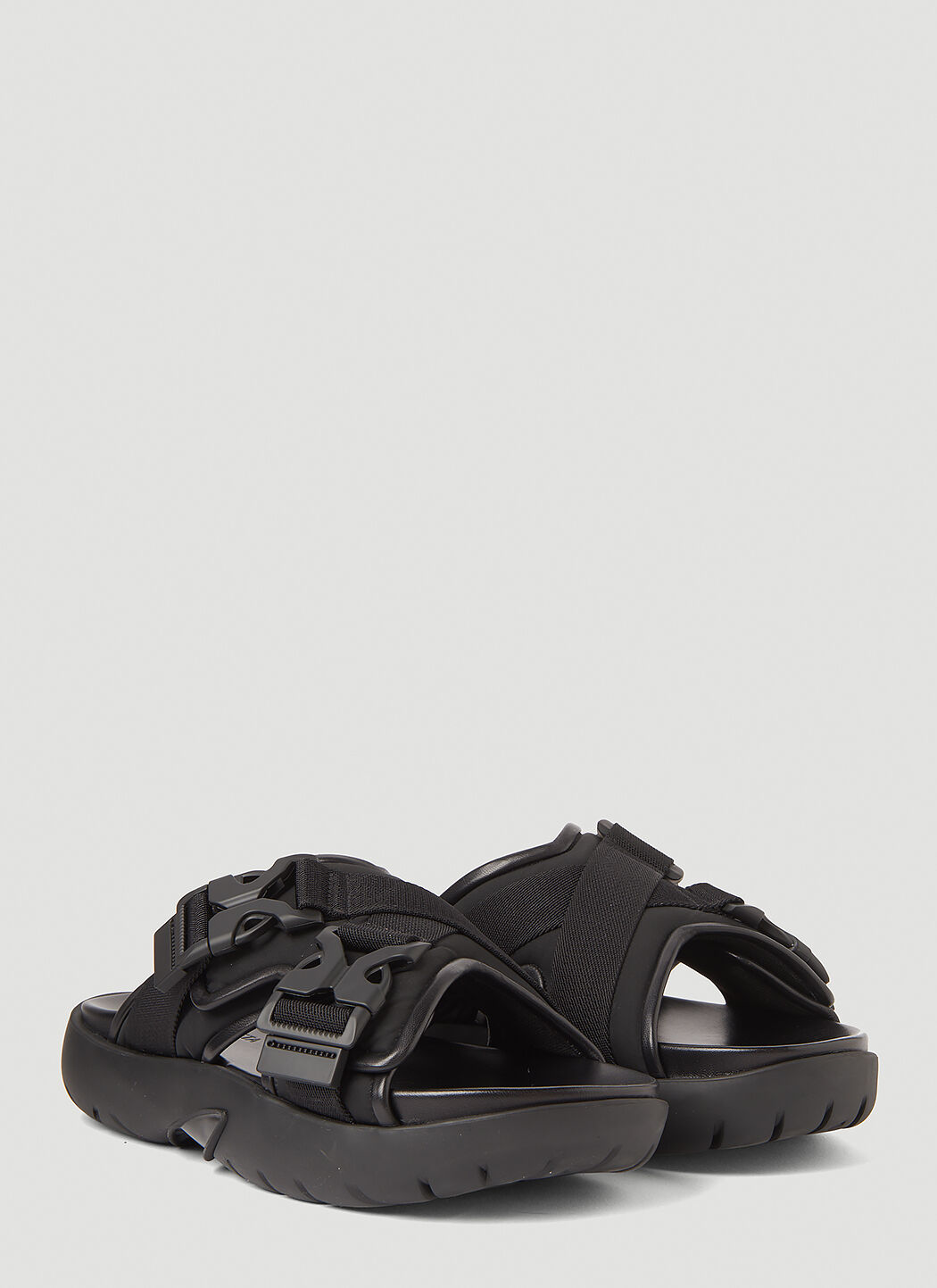 Bottega Veneta Men's' Buckle Fastening Sandals in Black | LN-CC®