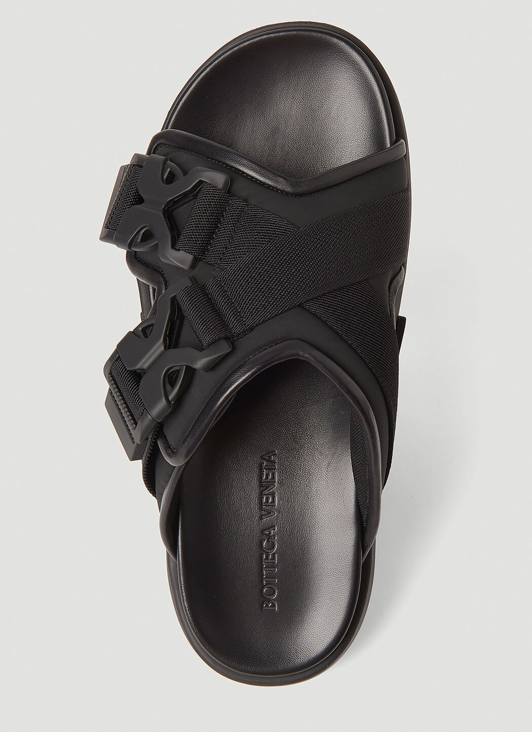 サンダル・ミュール BOTTEGA VENETA Buckle Fastening Sandals Bottega Veneta Men's' Buckle Fastening Sandals in Black | LN-CC®