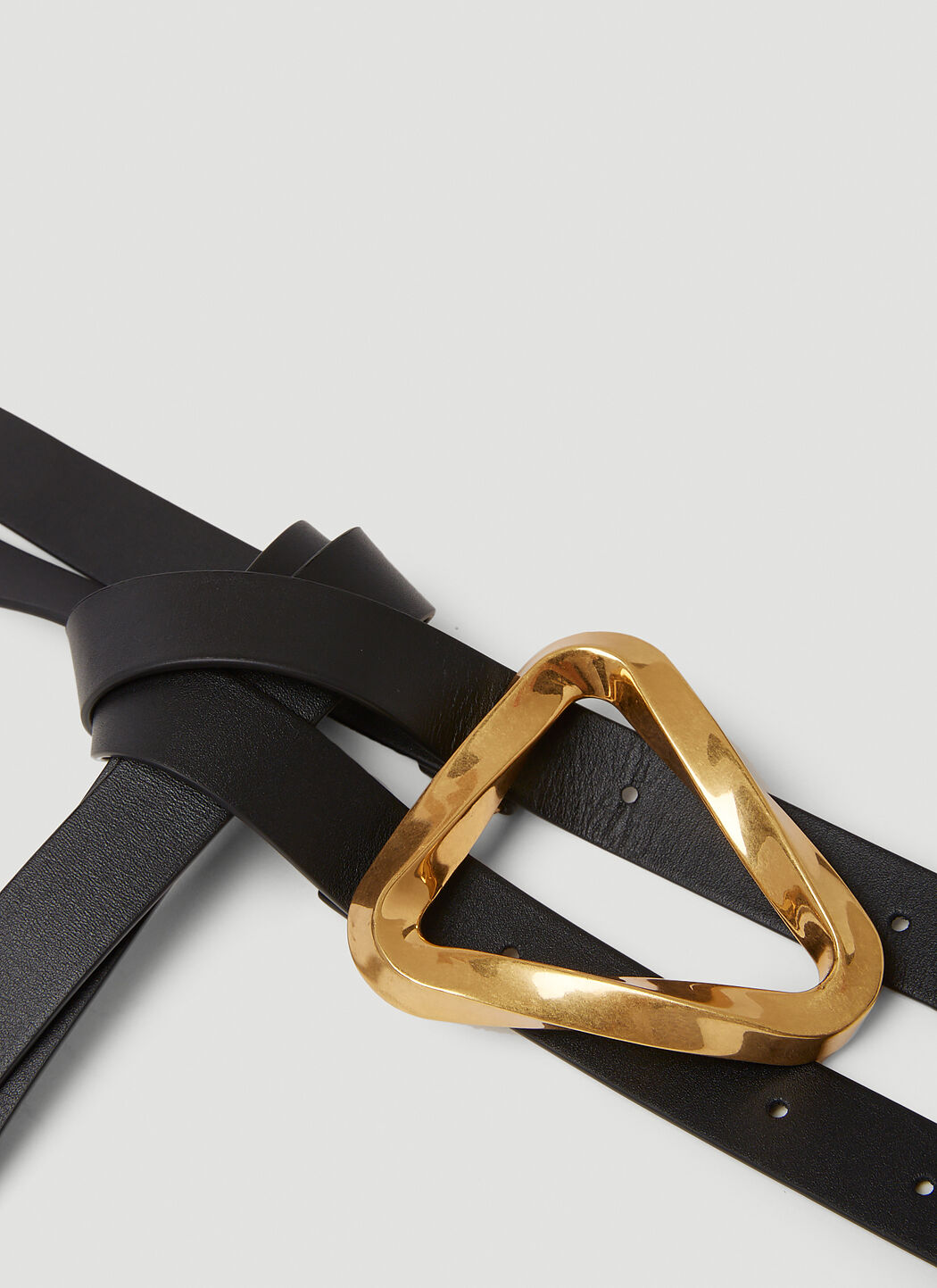 【送料&関税込】Bottega Veneta Leather Double Strap Belt Bottega Veneta Grasp Leather Double Strap Belt Black – LOZURI®
