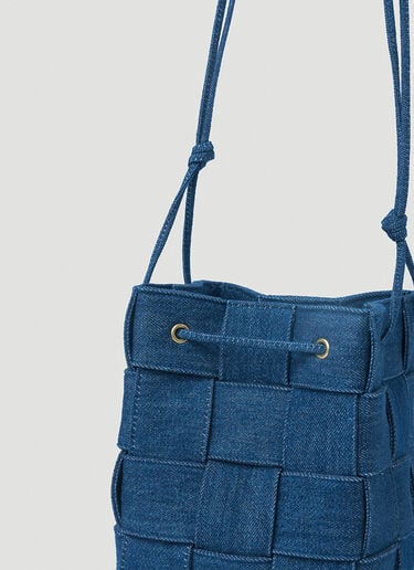 カセット デニムバケットショルダーバッグ Bottega Veneta カセット デニムバケットショルダーバッグ ブルー bov0252043