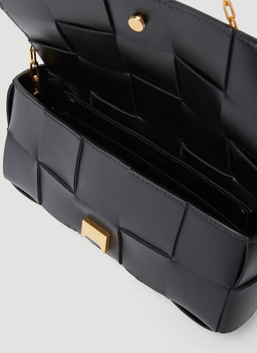 Baguette Pochette Shoulder Bag Bottega Veneta Baguette Pochette Shoulder Bag Black bov0253045