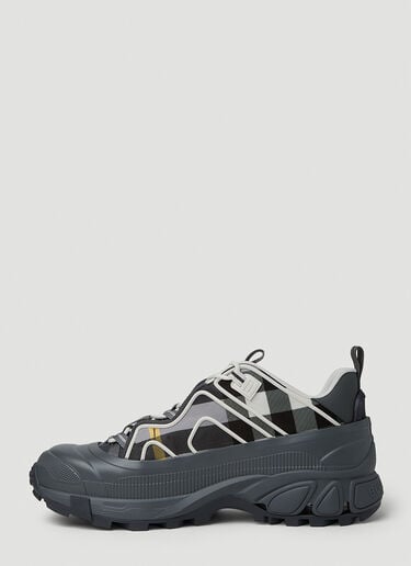 Arthur 复古格纹运动鞋 Burberry Arthur 复古格纹运动鞋 灰色 bur0151058