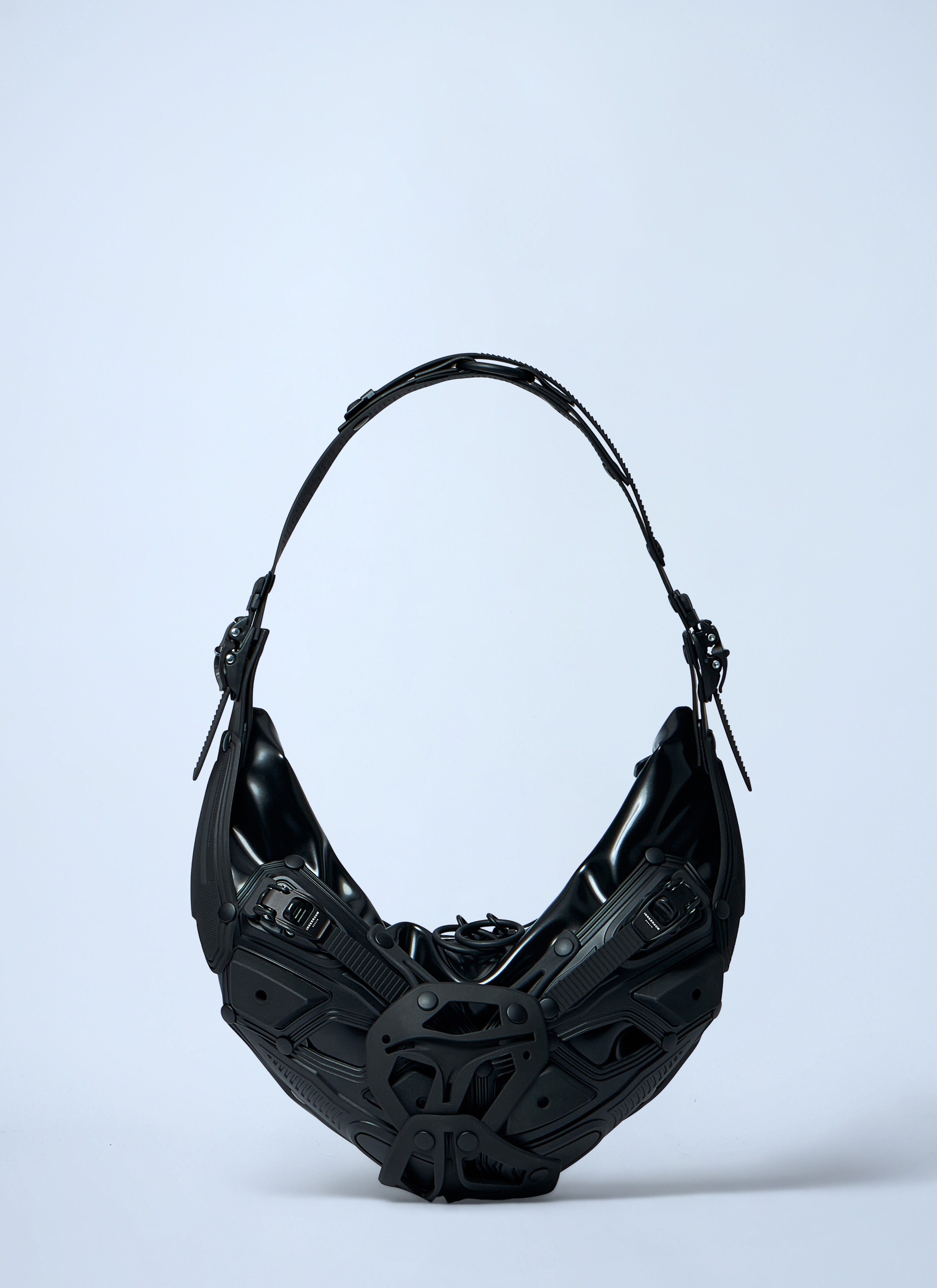 INNERRAUM クロスボディーバッグ INNERRAUM CROSS BODY BAG – THE ELEPHANT