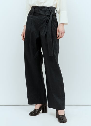 Issey Miyake 모양 잡힌 멤브레인 팬츠 블랙 ism0256002