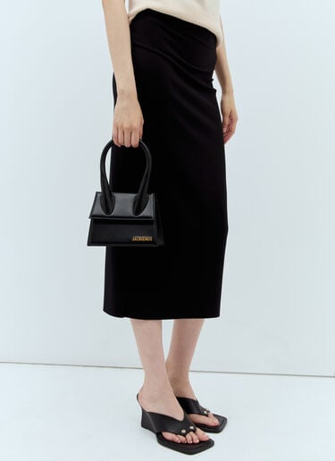 르 치키토 미디엄 숄더백 Jacquemus 르 치키토 미디엄 숄더백 블랙 jac0250020