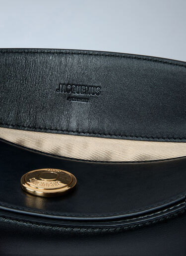 Le Petit Calisso Round Shoulder Bag Jacquemus Le Petit Calisso Round Shoulder Bag Black jac0262044