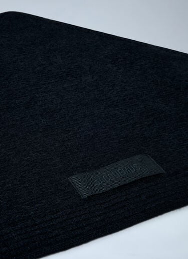 Le Chale Gros Grain Scarf Jacquemus Le Chale Gros Grain Scarf Black jac0362002