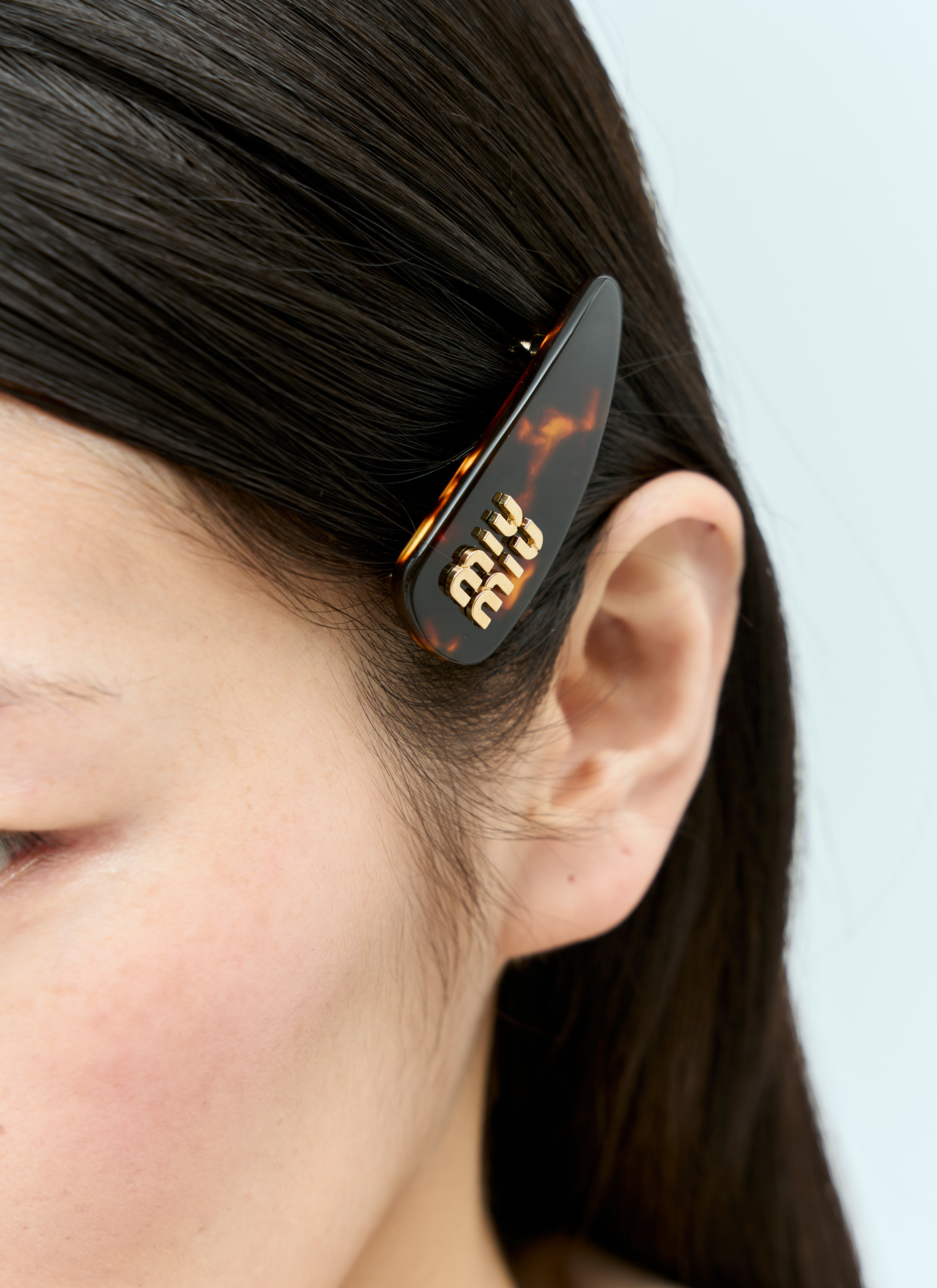 Miu Miu Logo Plaque Hair Clip en Gold pour femme | LN-CC®