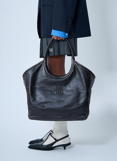 レザー製ロゴモチーフ・トートバッグ Miu Miu レザー製ロゴモチーフ・トートバッグ ブラウン miu0262118