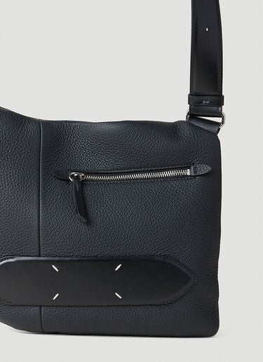 소프트 바디 5AC 크로스바디 백 Maison Margiela 소프트 바디 5AC 크로스바디 백 블랙 mla0150033