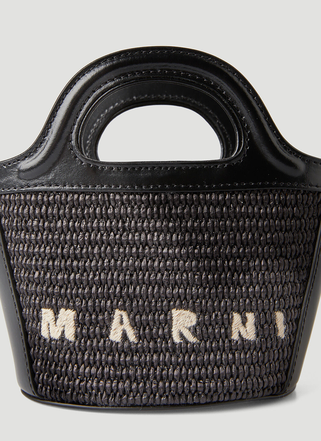 MARNI ブラック ショルダーバッグ MICRO tropicalia ≪一部店舗+WEB限定≫【MARNI/マルニ】TROPICALIA MICRO