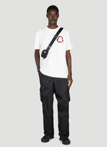 徽标刺绣 T 恤 Moncler 徽标刺绣 T 恤 白色 mon0151003