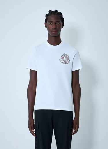Logo Motif T-Shirt Moncler Logo Motif T-Shirt White mon0162037