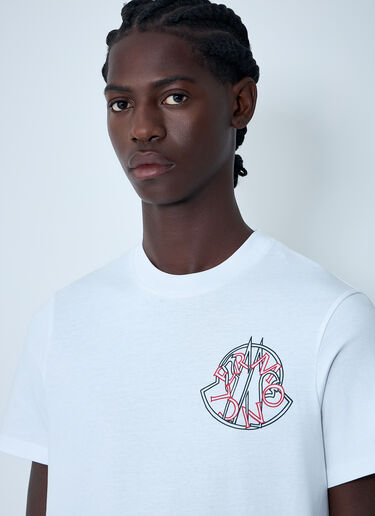 Logo Motif T-Shirt Moncler Logo Motif T-Shirt White mon0162037