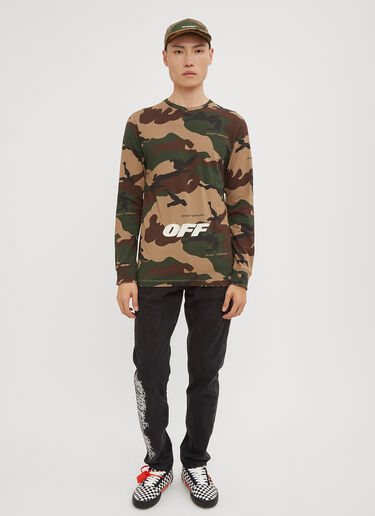 Long Sleeve Camo Print T-Shirt Off-White Long Sleeve Camo Print T-Shirt Khaki ofw0133005