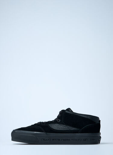 Half Cab Reissue 33 Vibram Sneakers OTW by VANS x NEIGHBORHOOD Half Cab Reissue 33 Vibram Sneakers Black otn0161001